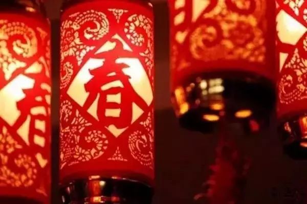 小年，準(zhǔn)備過(guò)年